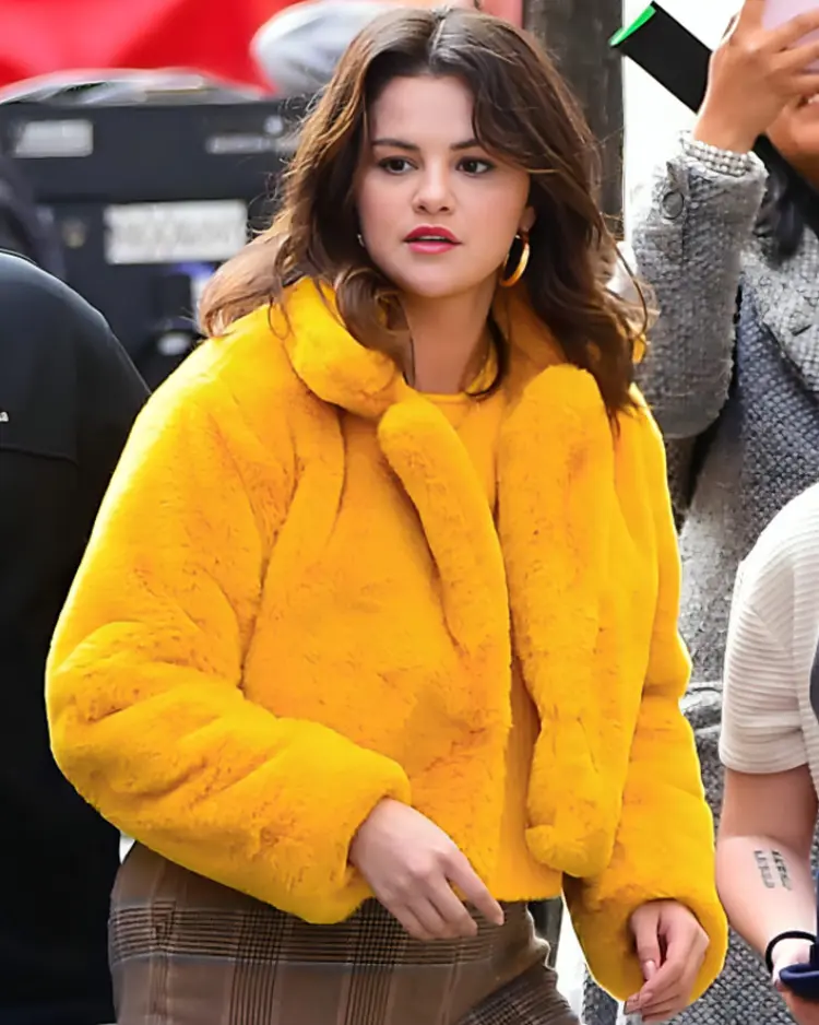 Only Murders in the Building S04 Selena Gomez Yellow Jacket For Women On Sale