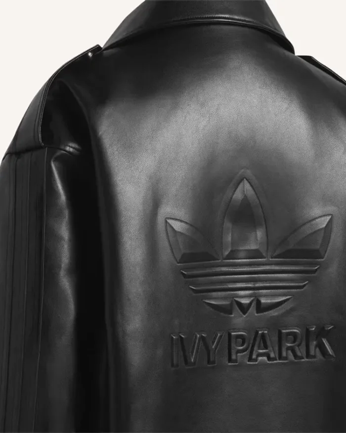 beyoncé renaissance world tour ivy park leather jacket back close up