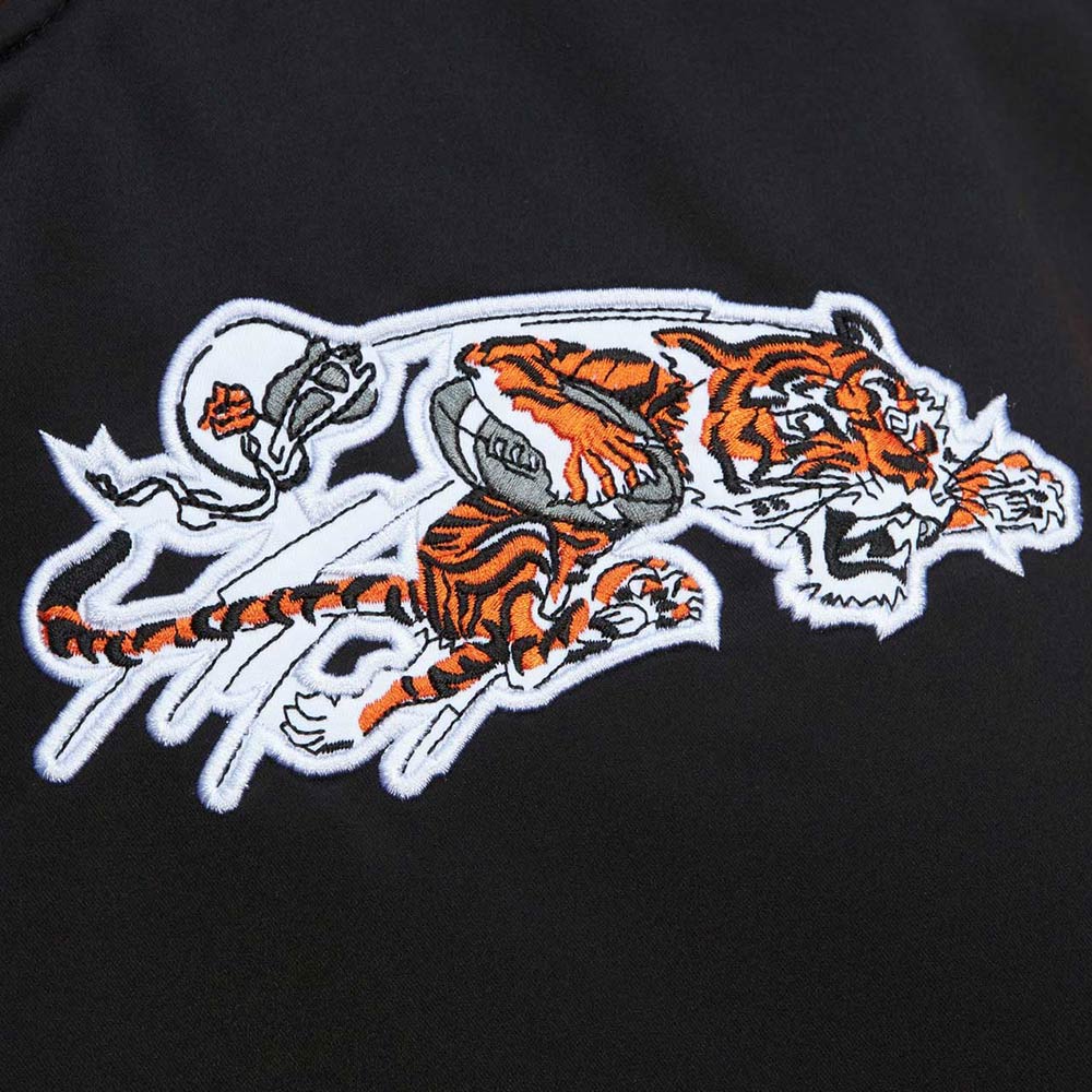 Cincinnati Bengals Heavyweight Satin Jacket 4 Cincinnati Bengals Heavyweight Satin Jacket - Image 4