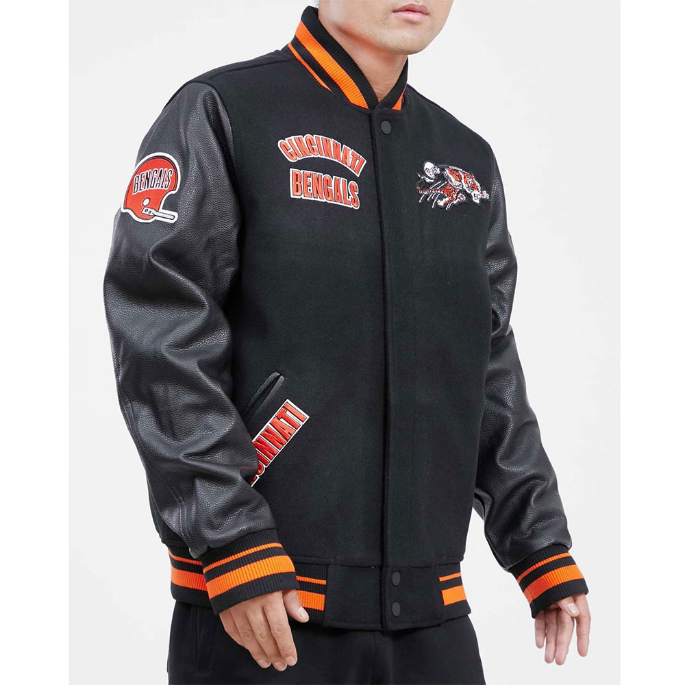 Cincinnati Bengals Retro Classic Varsity Jacket 4 Cincinnati Bengals Retro Classic Varsity Jacket - Image 4