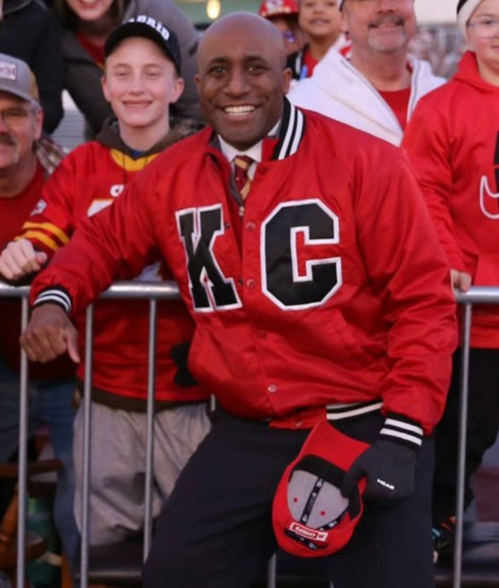 Mayor Quinton Lucas Kansas City Chiefs Jacket 6 Mayor Quinton Lucas Kansas City Chiefs Jacket - Image 6